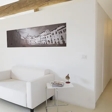 아파트 Loft Apartment Lucca 루카