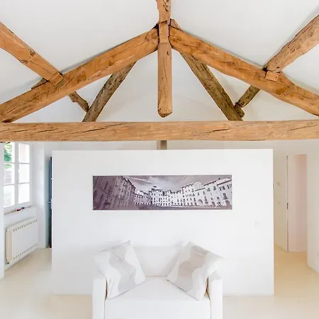 아파트 Loft Apartment Lucca 루카